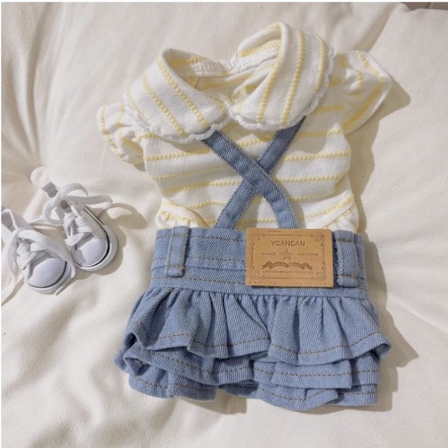 ブルーデニムのフリルサスペンダースカート　犬服　00481