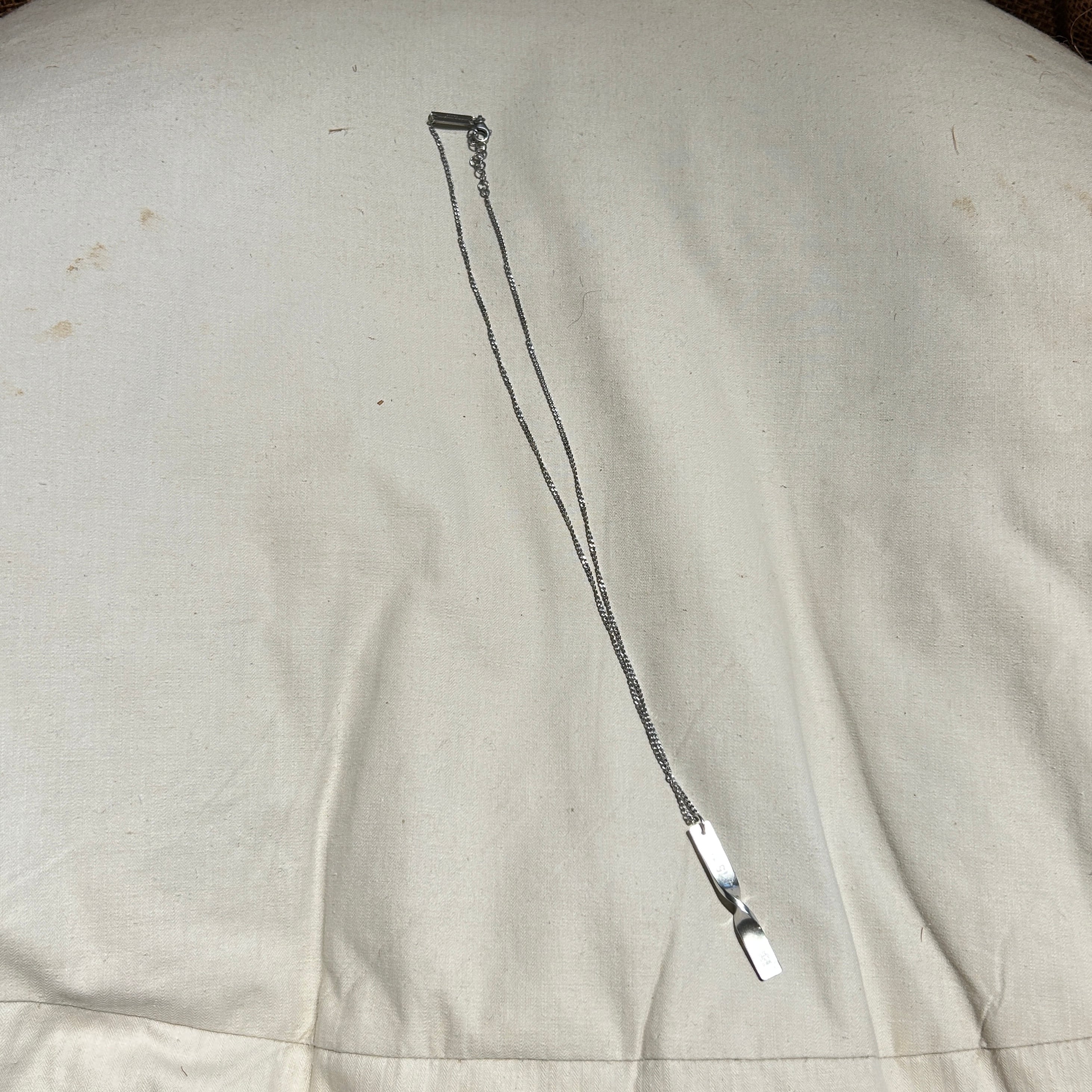 Maison Margiela【メゾン マルジェラ】ツイストNumericネックレス