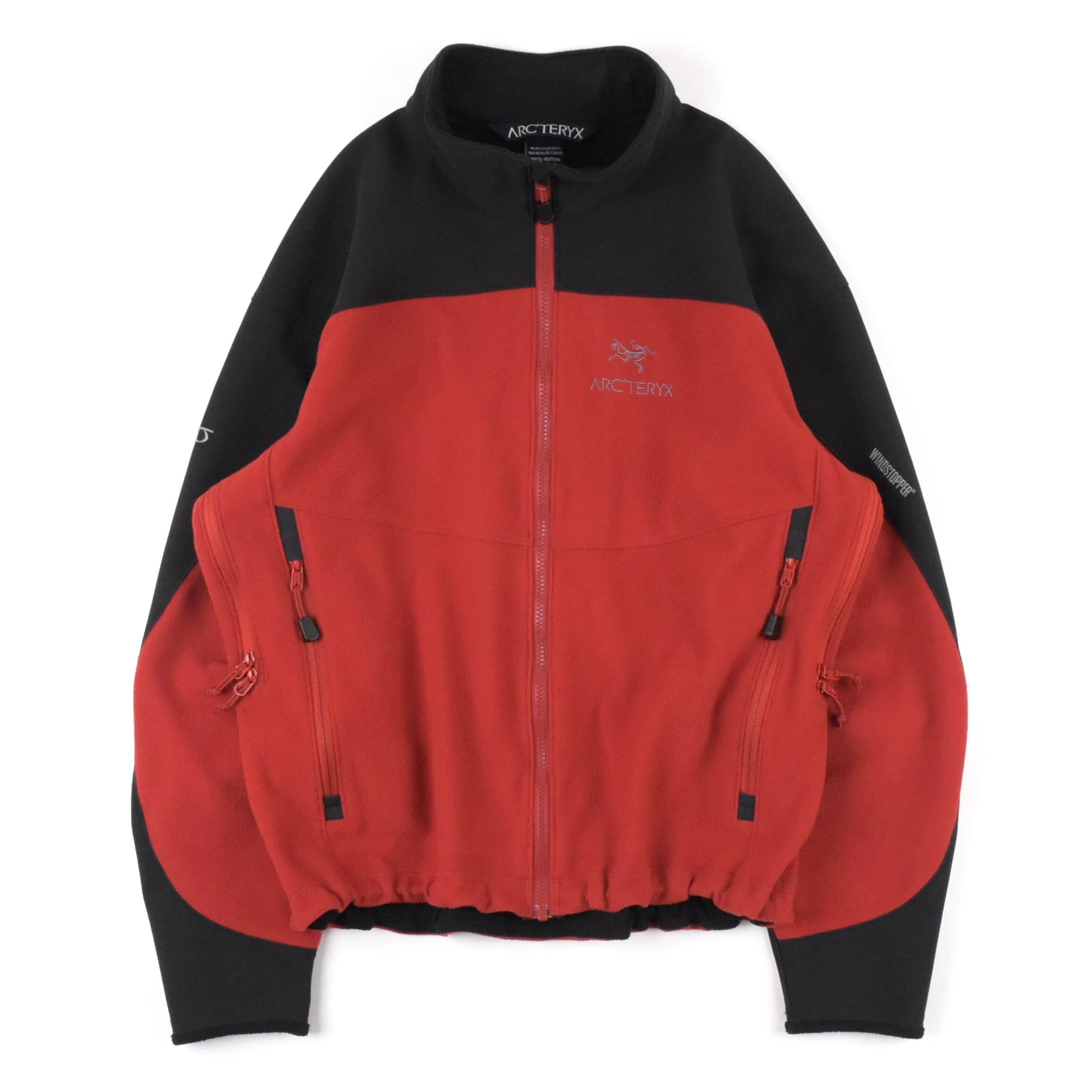 ARC'TERYX ATOM LT JACKET by ''BERBEE DERBY'' | PLAIRE