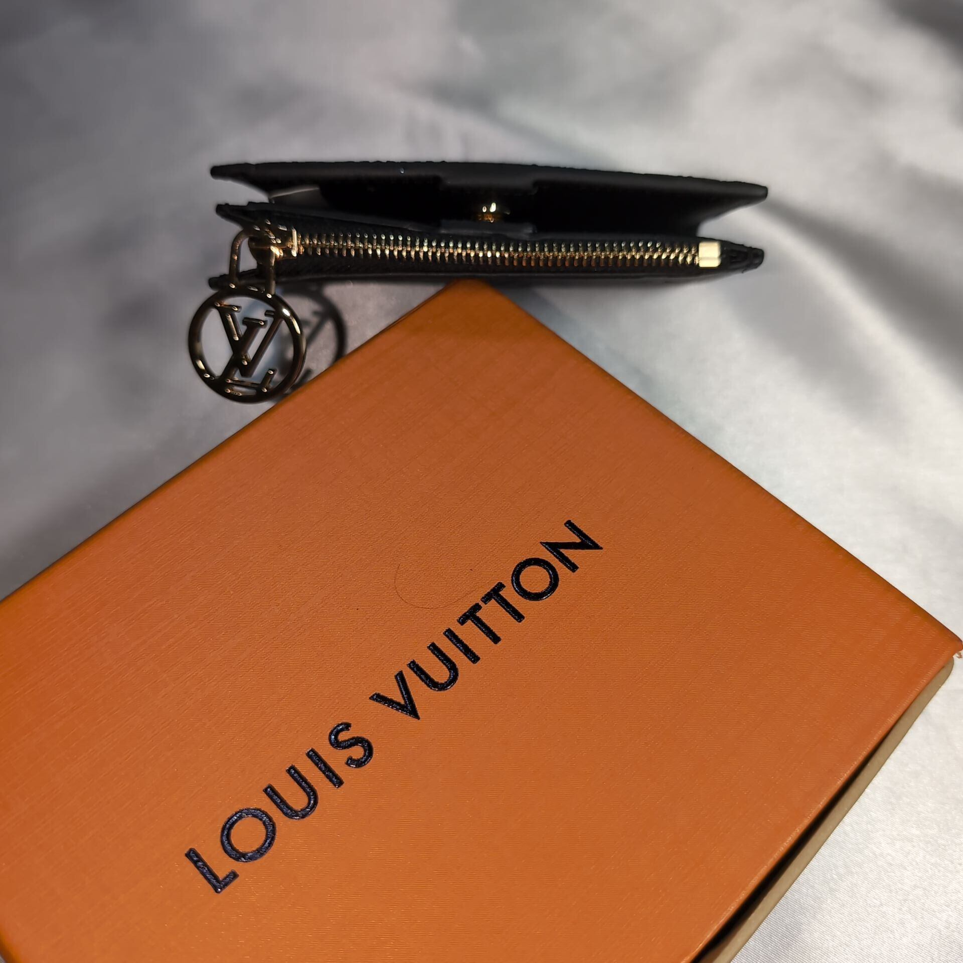 ルイヴィトン 二つ折り財布 アンプラント ポルトフォイユ・リサ | francore