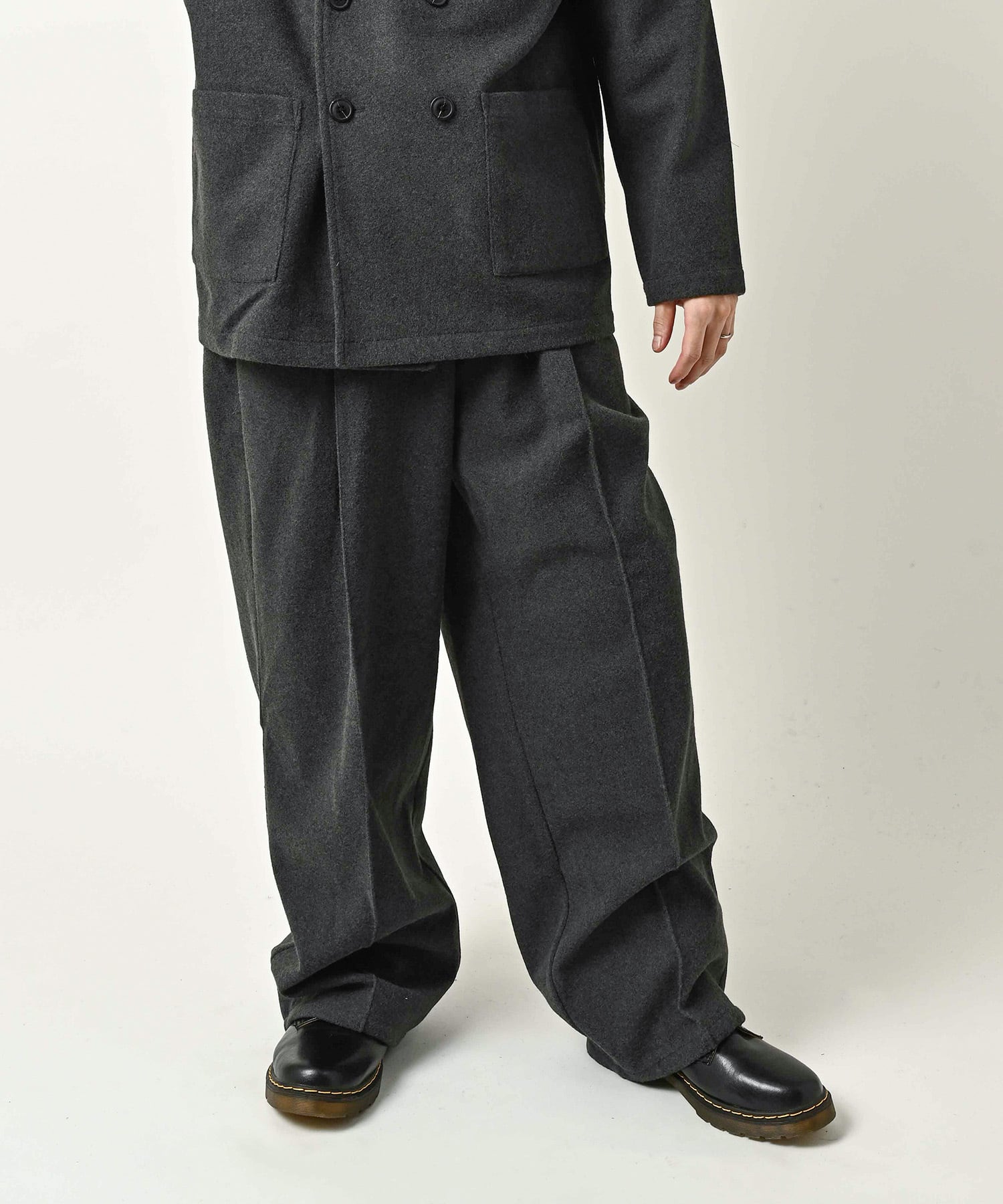 many men many mind Melton Jersey Paneled Pants (GRY) M2628050