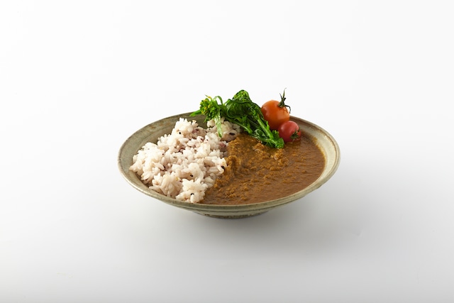 但馬牛入り、シェフの気まぐれ夏野菜カレー  1人前（180g)【お届け指定日は、8月10日以降でお願いします。】