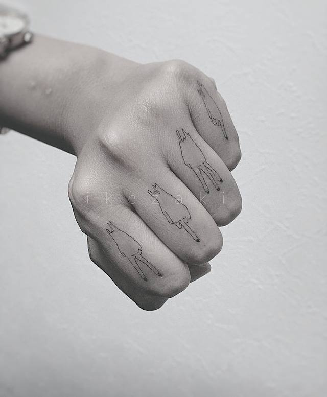 五本指のタトゥーシール 左指用 Jellyflower