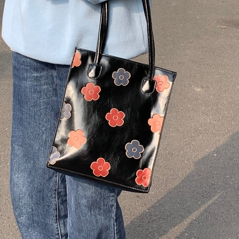 Retro floral bag