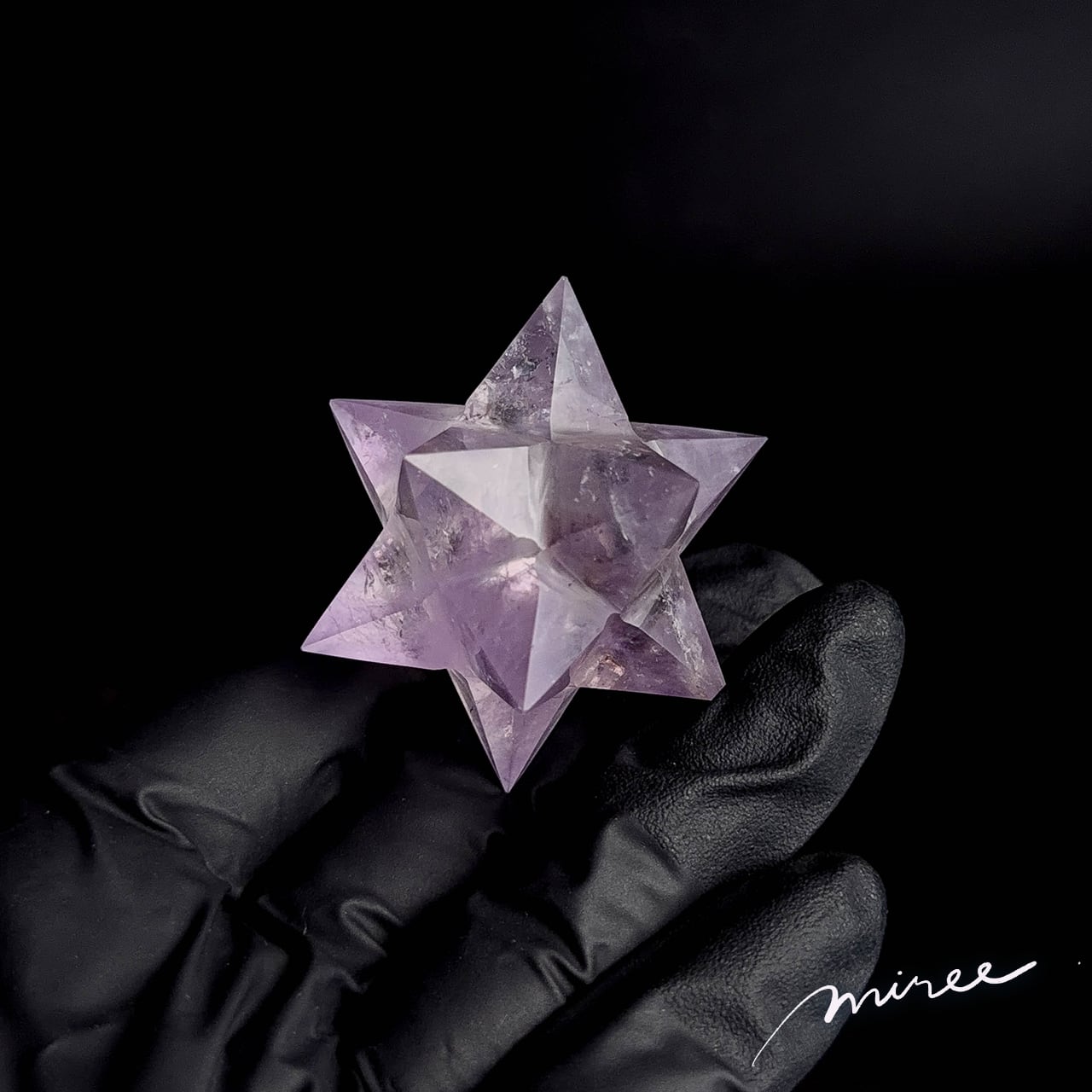 【星を映すアメジスト】アステロイド・マカバスター A(小星型12面体)|アメジスト