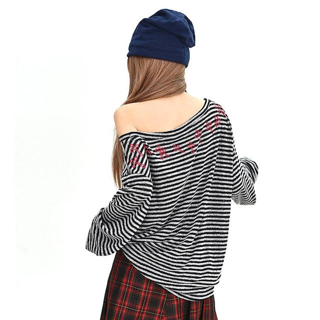 ゴシックレタリングボーダーボートネックカットソー 2col R01912