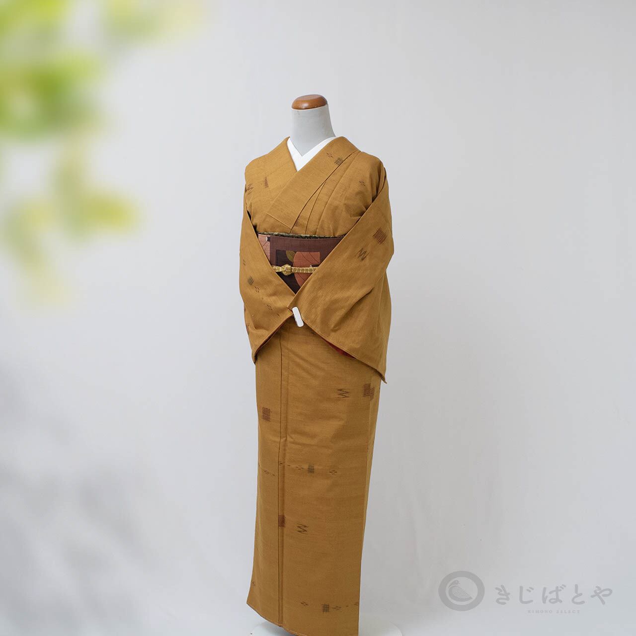 正絹紬 狐色の絣の小紋 袷 | きじばとや