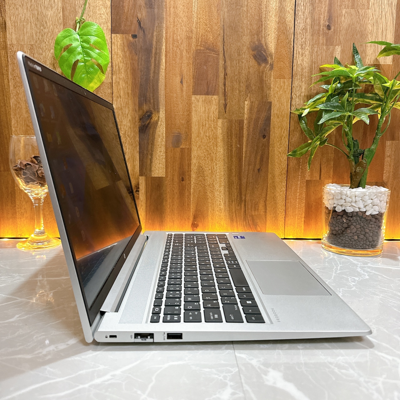 美品2022年式‼️HP ProBook 450 G9/SSD256GB/最高峰i7第12世代/15.6型/大型ノートパソコン