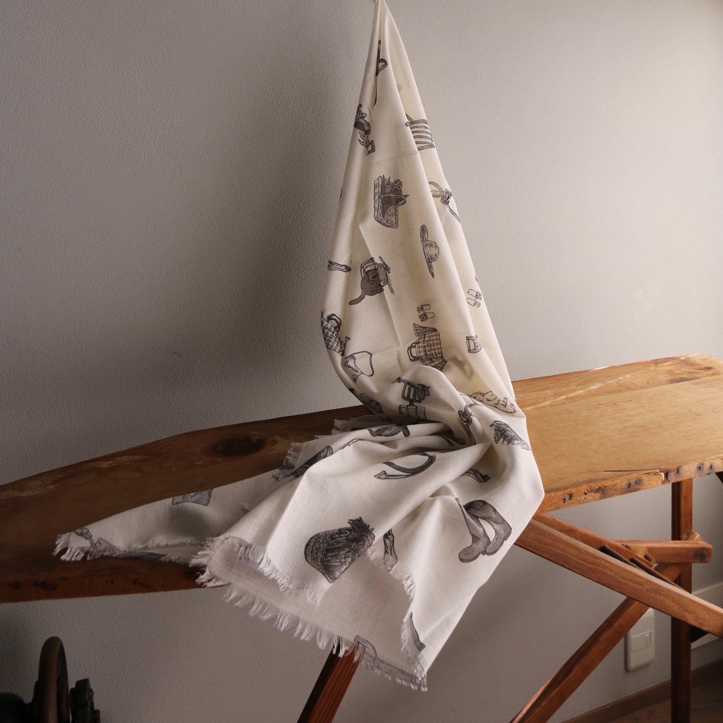 R&D.M.Co-/OLDMAN'S TAILOR オールドマンズテーラー GREAT GREEN THUMB GAUZE SHAWL #7654