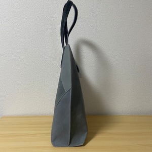 グローブレザー トートバック（縦型） グレー 【国産牛革】