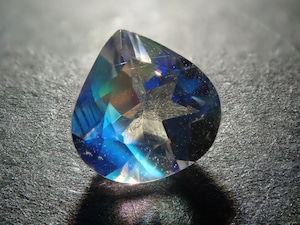 【新商品】マダガスカル産アンデシンラブラドライト 0.421ct