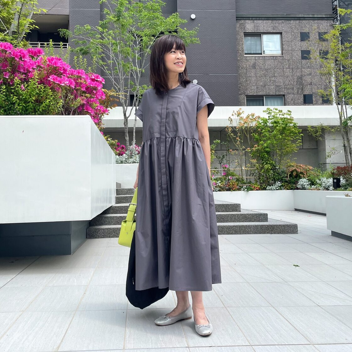 M〜L 切替ギャザー ワンピース レディース フレア ポケット付/ベージュ  