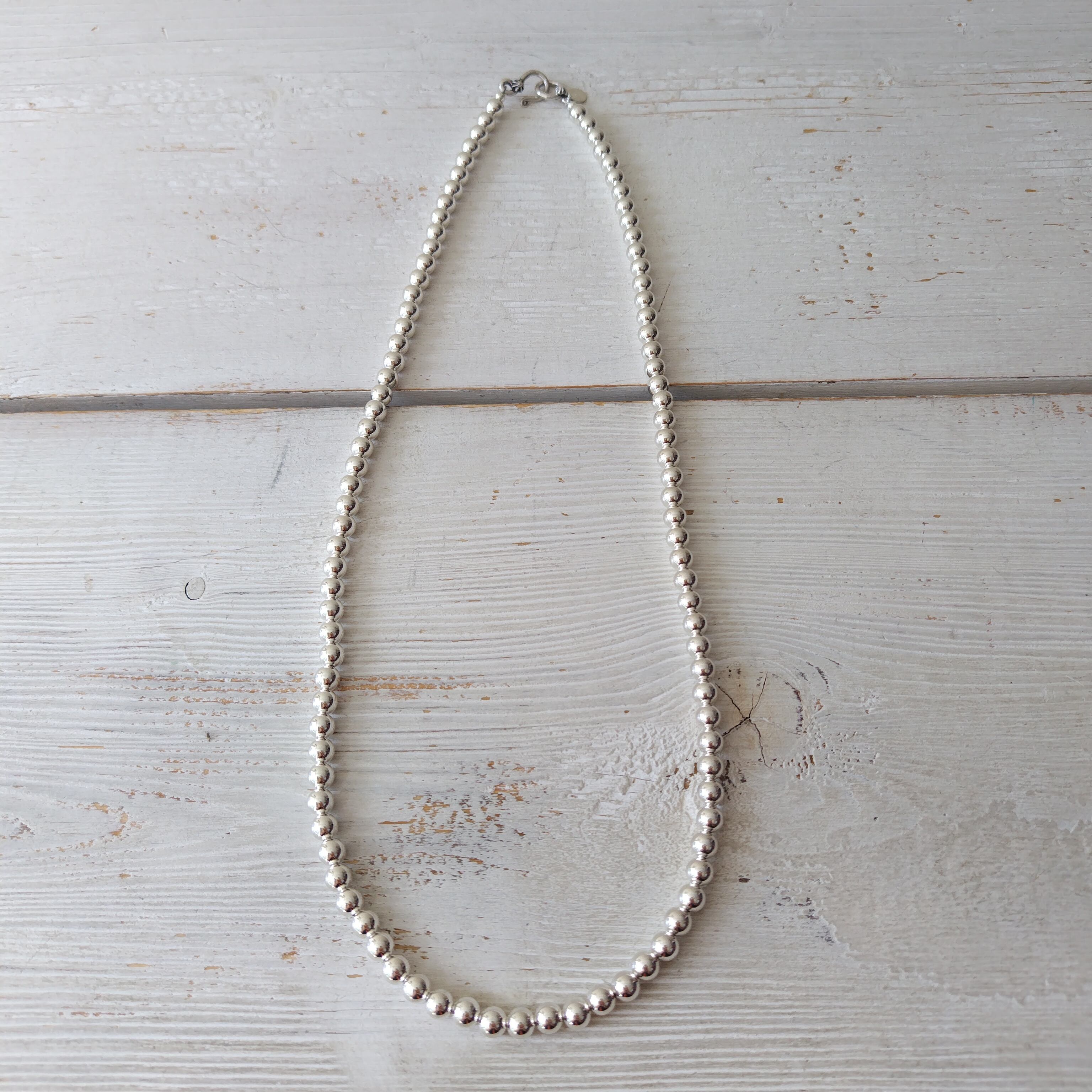 6mm玉 60cm ナバホパール シルバーネックレス インディアン 6mm玉 60cm ナバホパール シルバーネックレス インディアン