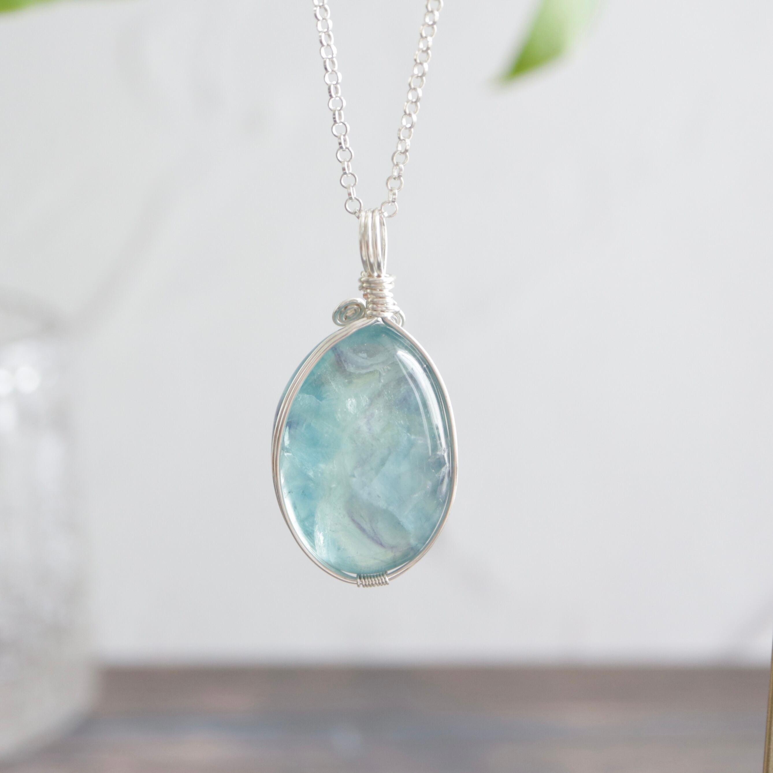 魚座の守護石 フローライト シンプル ワイヤーラッピング