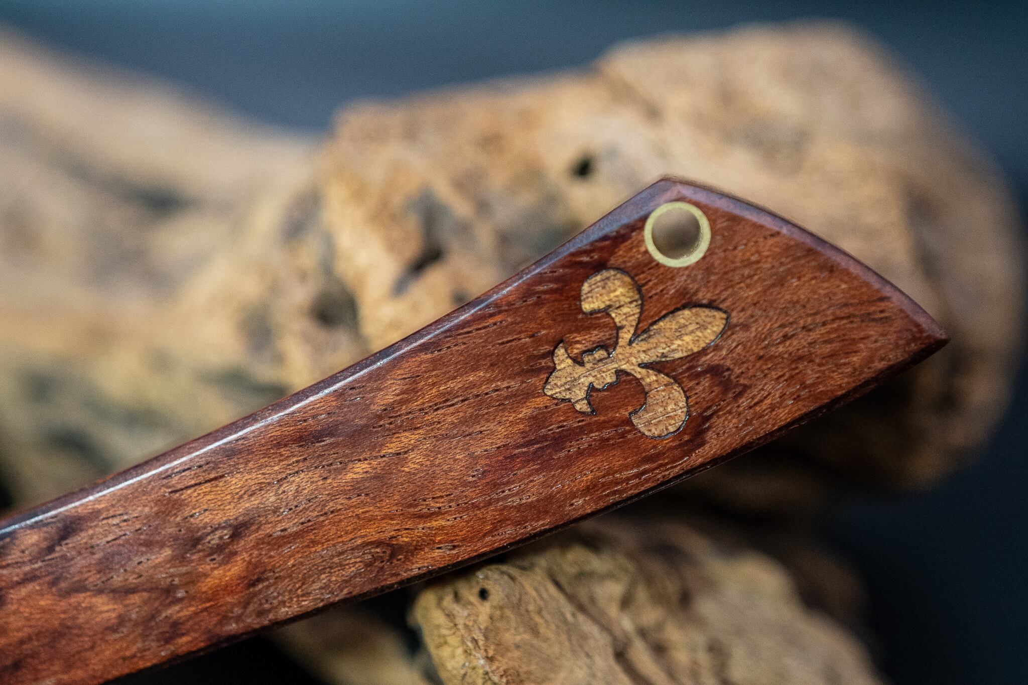 S型木製カッターナイフ ブビンガ 象嵌 フルールドリス flamberg