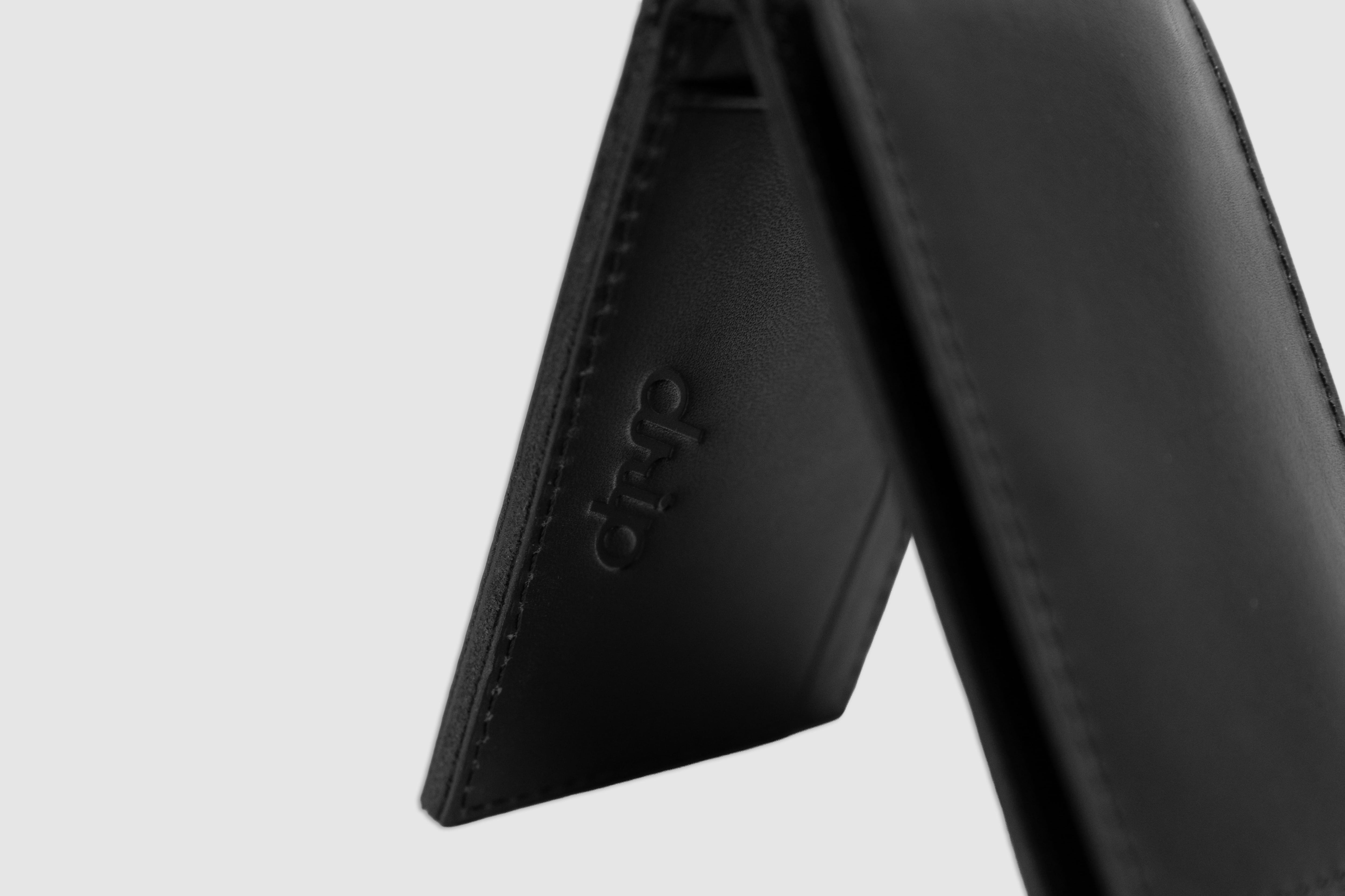 スマホスタンドになるマグネット財布「PRESSo Mag」 | drip公式