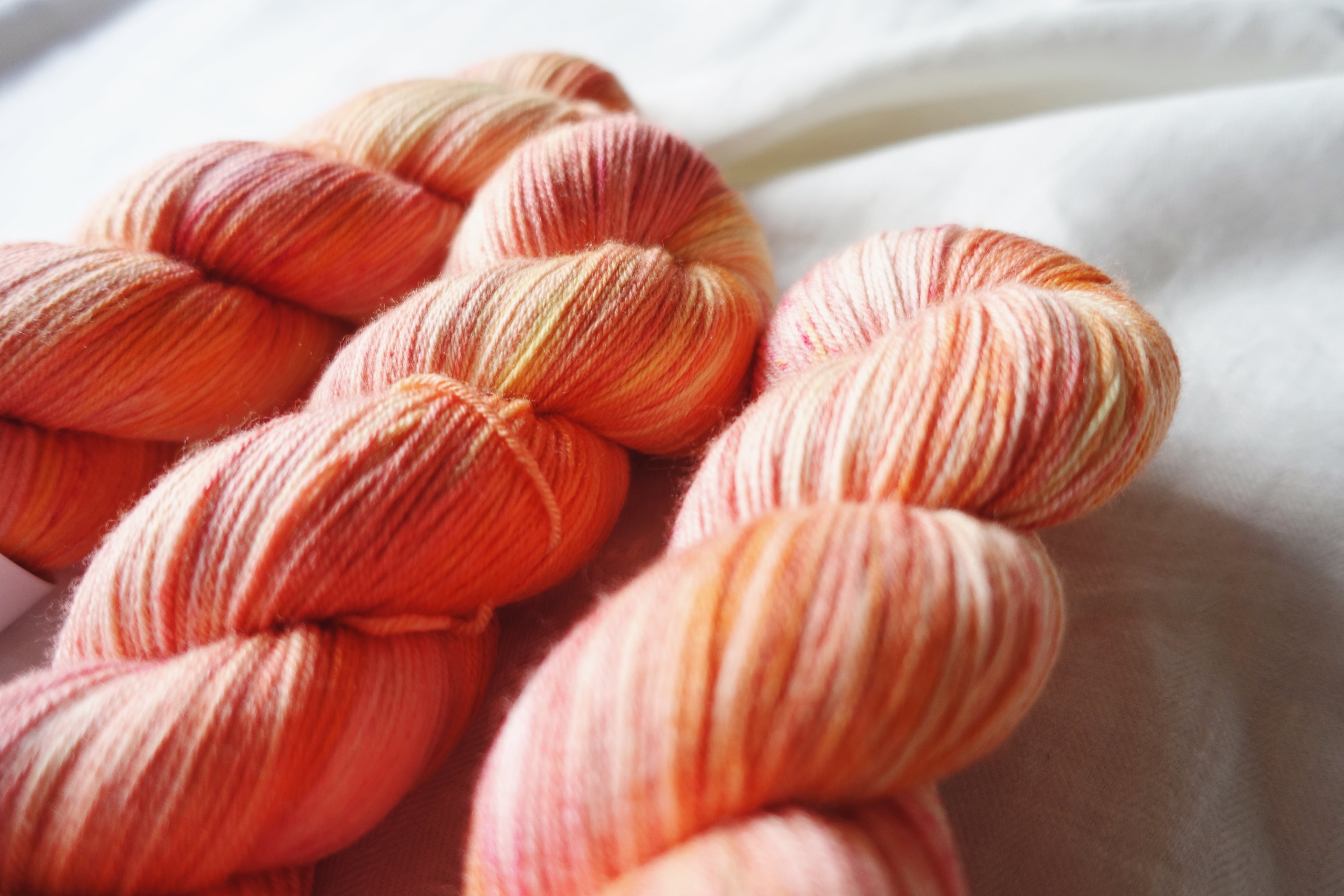 手染め糸]Premium Silk+Wool Sock_Framingo | 手染め毛糸のYaoskep Yarn