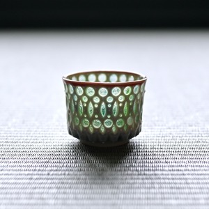 キラメキ赤縁ぐい呑み（桐箱付き）