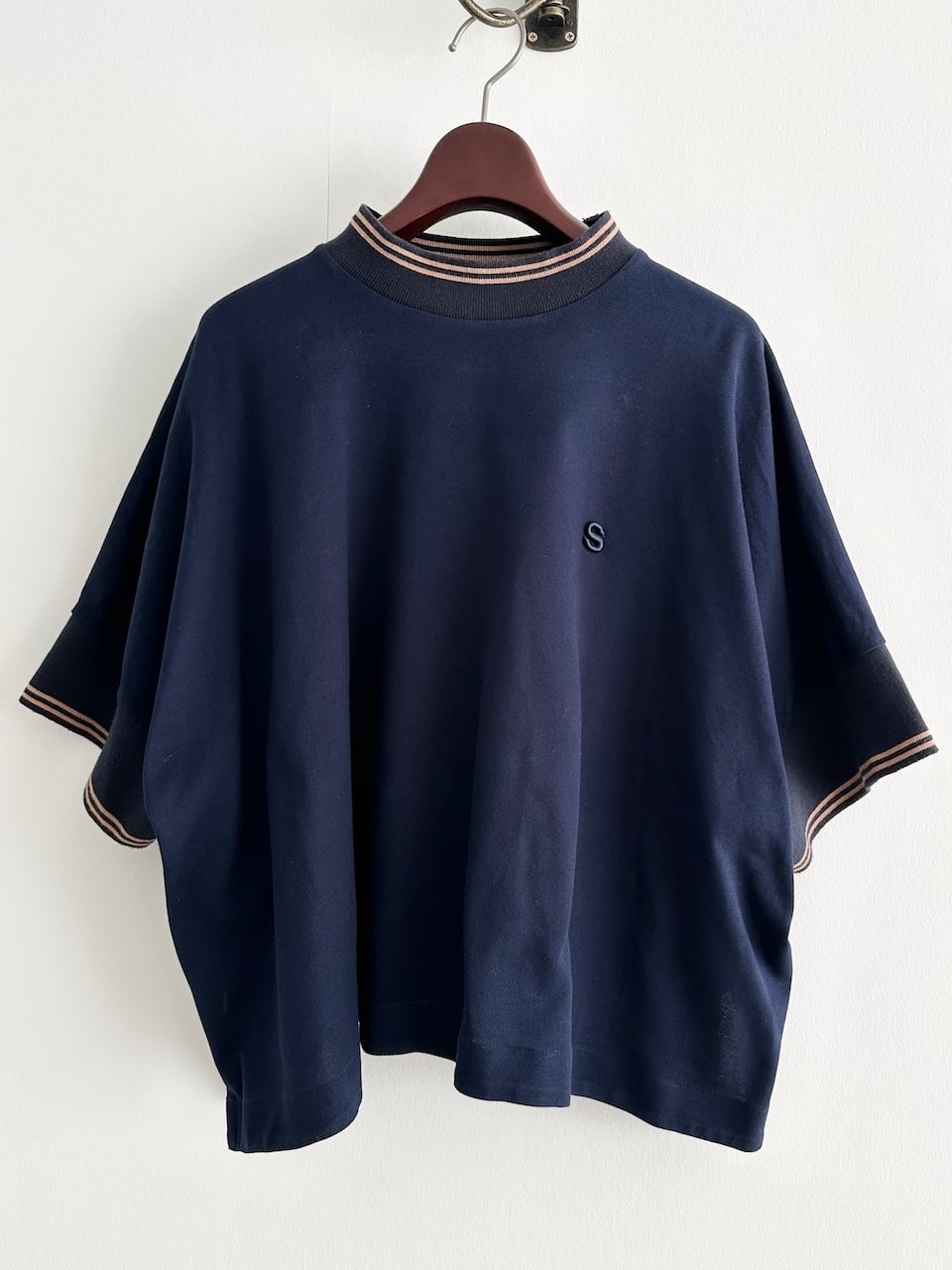 sacai OVERSIZED TOP WITH BACK SHEER PANEL LINE | dear closet