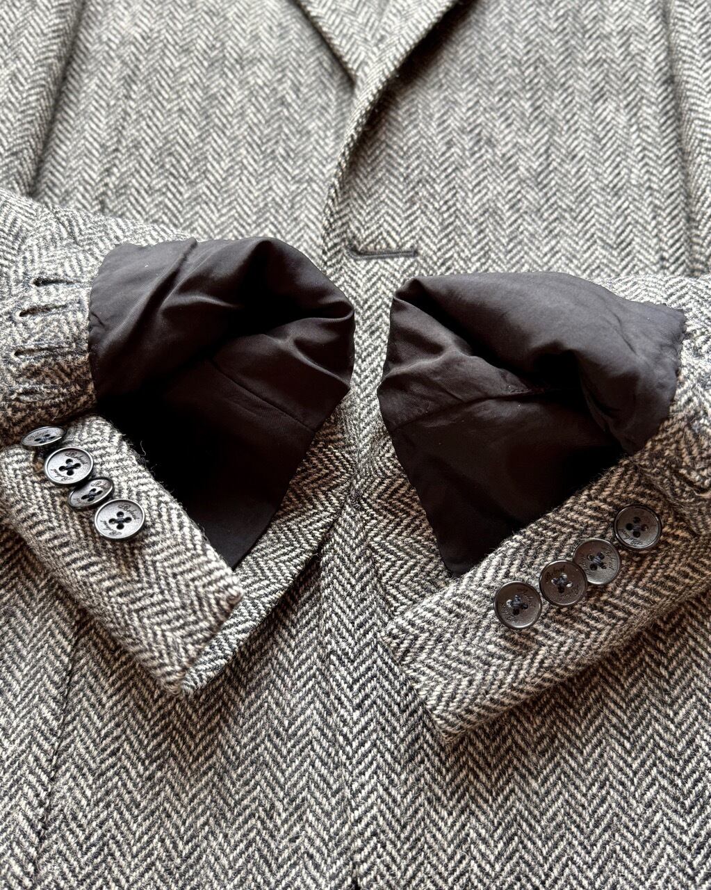 試着品 ベルベスト アンコン仕立て ヘリンボーンツイードジャケット