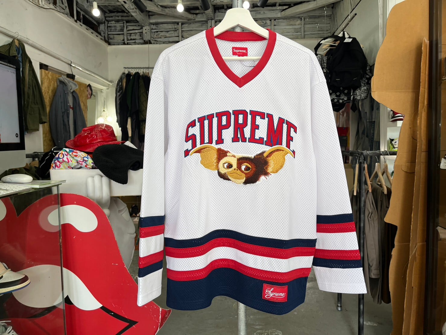 2023即納】 Supreme - シュプリーム 22AW Gremlins Hockey Jersey ...