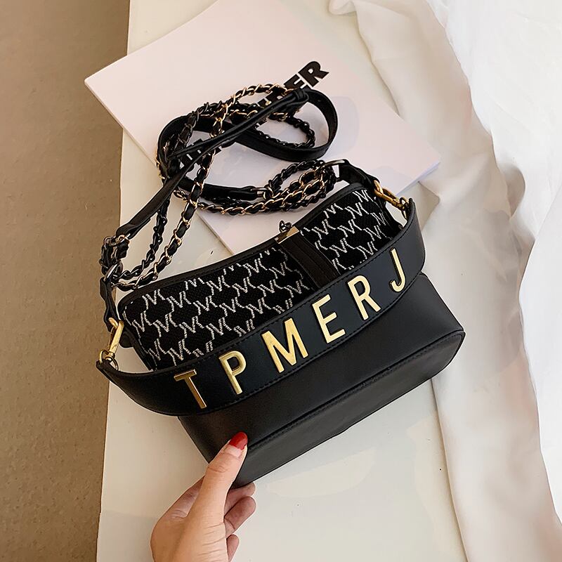 センスバッグ女性2020新しい流行のネットレッドチェーン脇の下バッグワイルドウエスタンスタイルシングルショルダーメッセンジャーバッグ迷子バッグ Tiancai_Wing_Bag27802798259