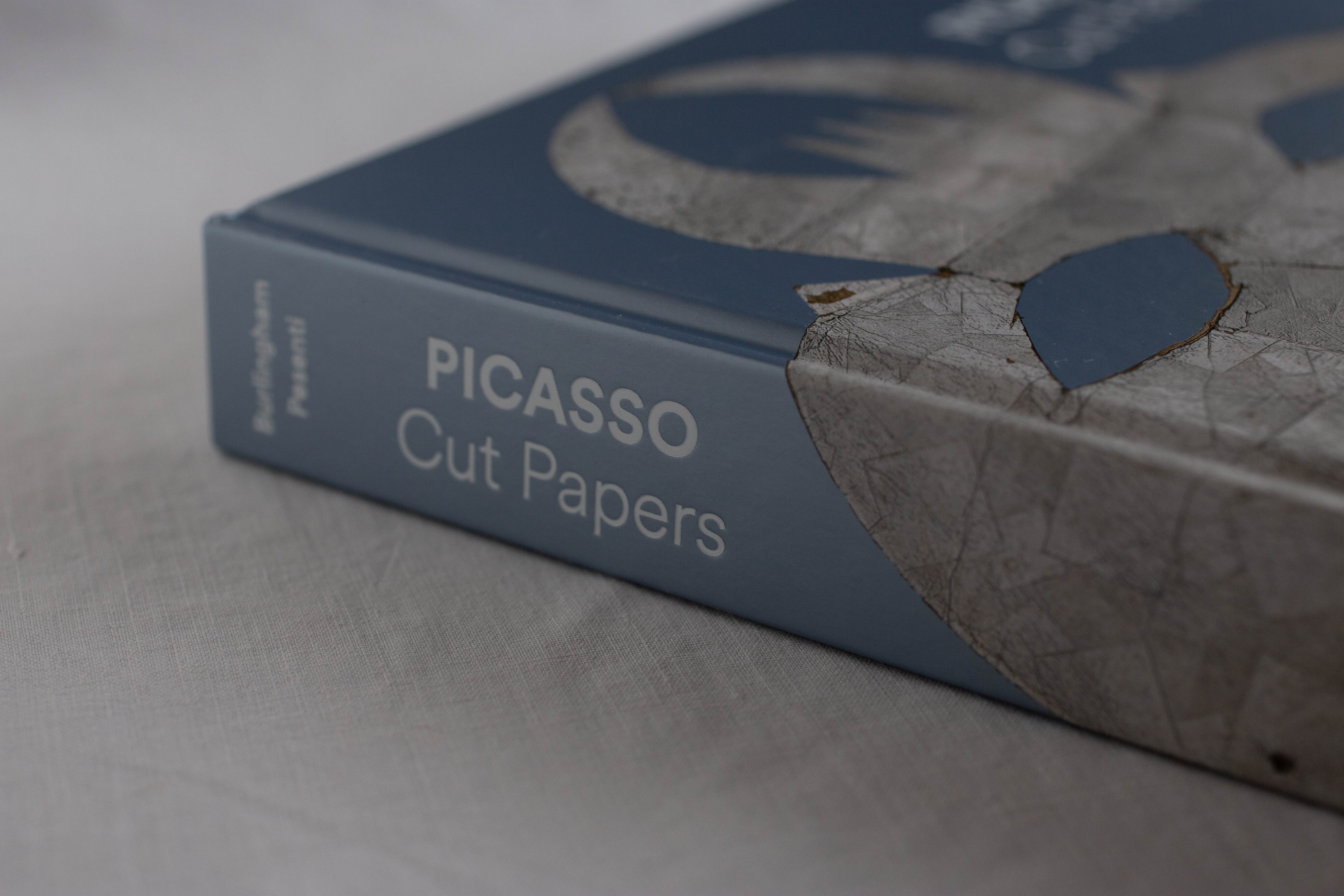 再入荷】（洋書）PICASSO Cut Papers | PAY ID