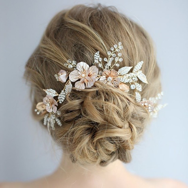 ゴールドフラワーヘアアクセサリー２点set