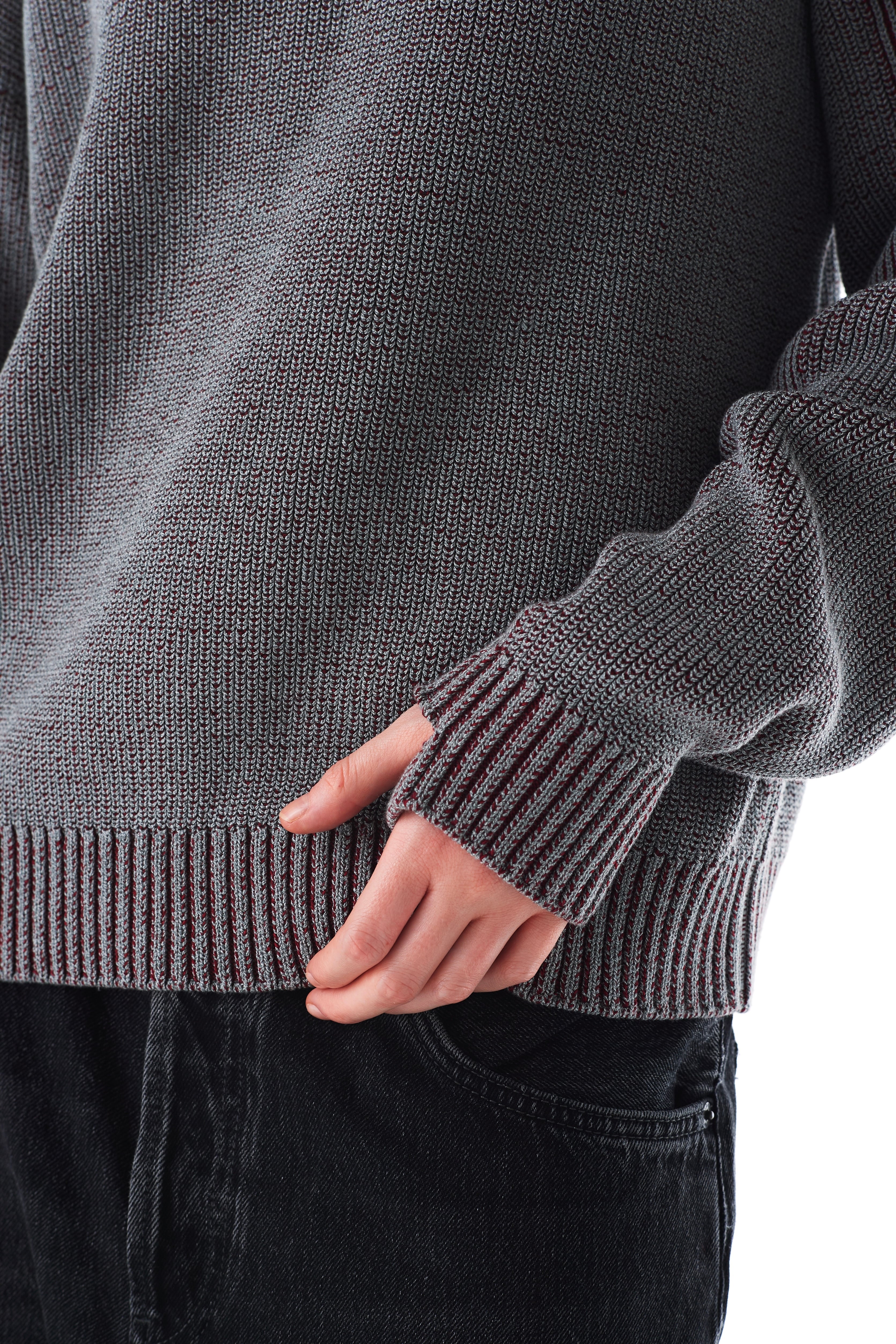 STONE / RED | GADID ANONIEM