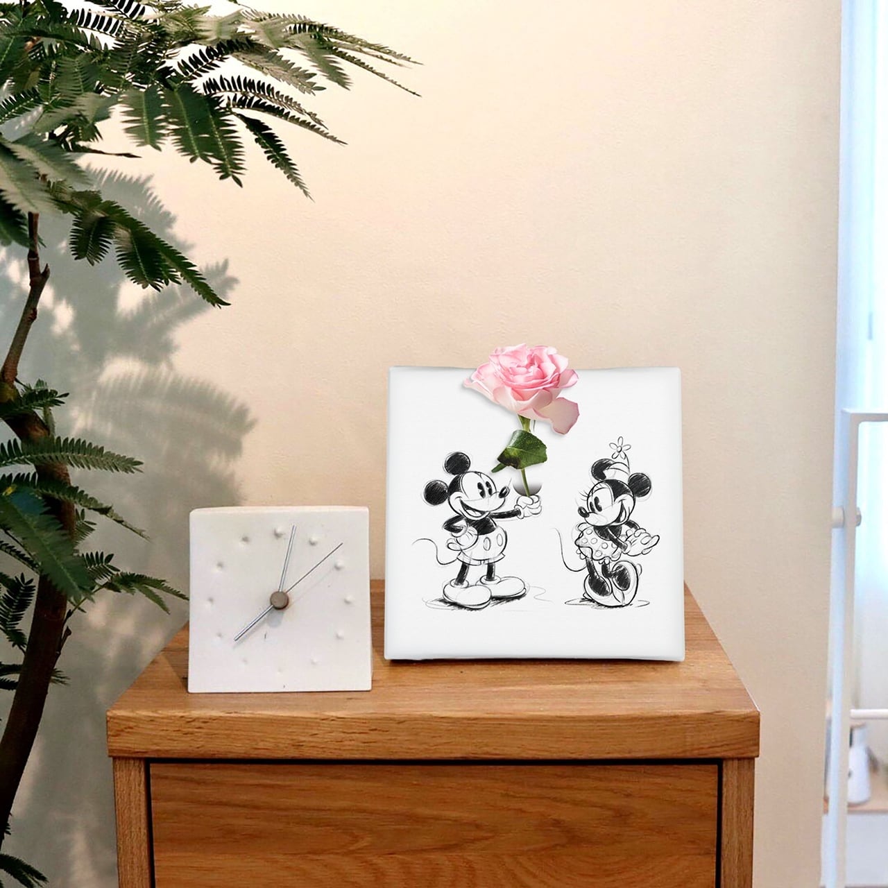 ディズニーアート　ミッキー 18/150 Disney Mickey Mouse Paint Edition | Volvik Collectible Golf Balls