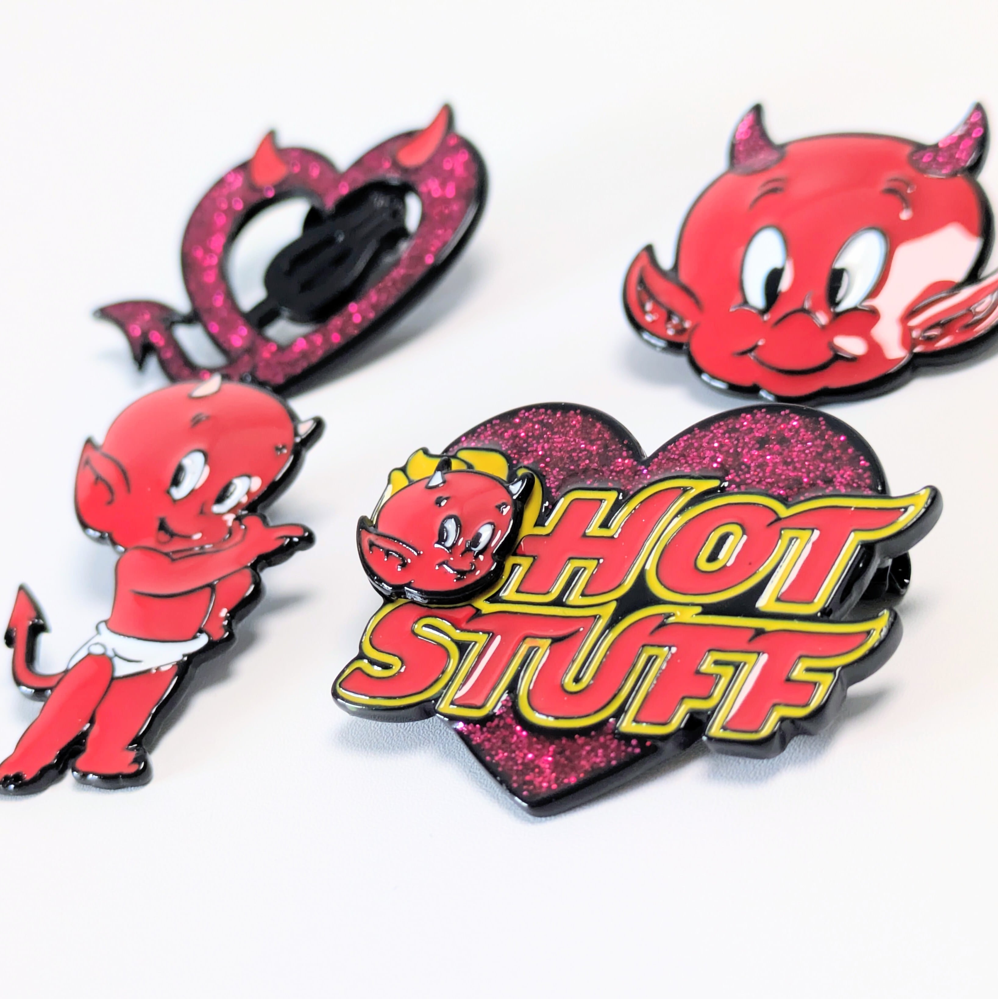 ⚡️SPECIAL PRICE‼️⚡️送料無料！ ★ピンズ PINS★ピンバッジ【 Hot Stuff the Little Devil ( ホットスタッフ ザ リトルデビル )  】4P SET / ピンズ4個セット〚アメリカン雑貨 アメトイ〛