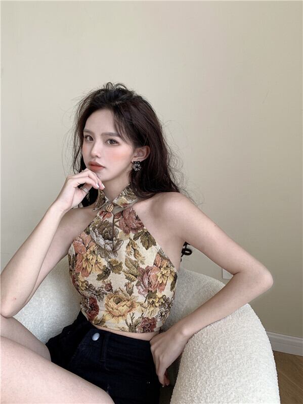 フローラルサマースタンダードショートホルタートップス レトロ 夏物 花柄 ピュア ブラックストロベリース9261229312