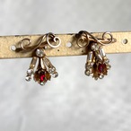 イヤリング　キラキラルビーダイヤ風　コスチュームジュエリー　クリア×レッド×ゴールド