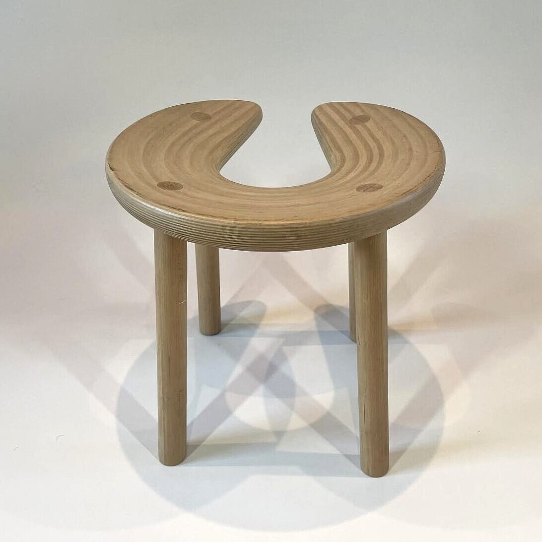 Sauna Stool by Antti Nurmesniemi | KOHSEKI