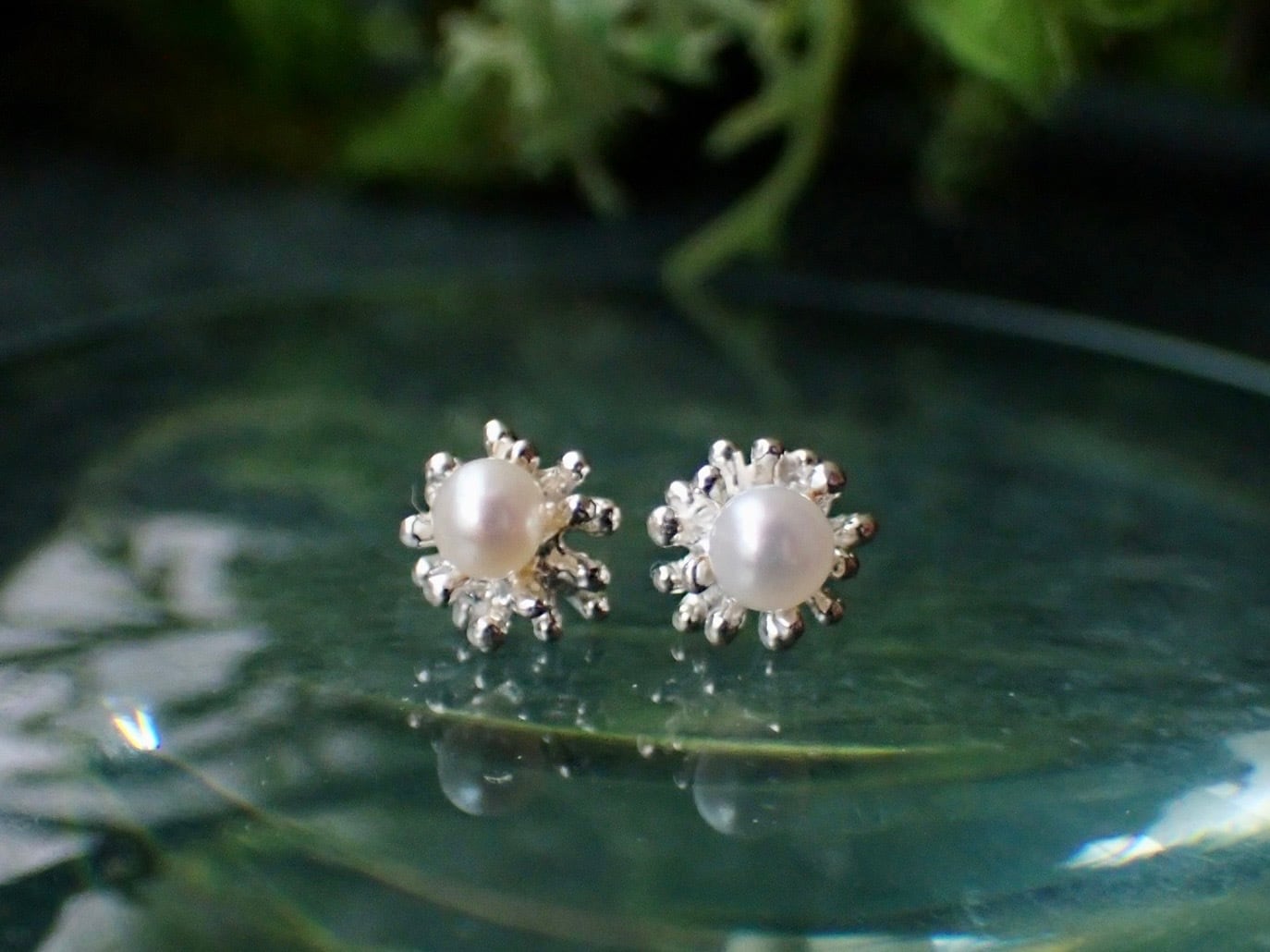 ちびニョロロpearlピアス