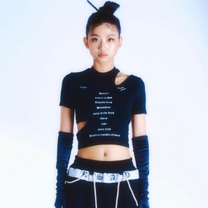 [ROSE APPLE STUDIO] Cutout crop t 正規韓国ブランド 韓国ファッション 韓国代行 半袖 Tシャツ