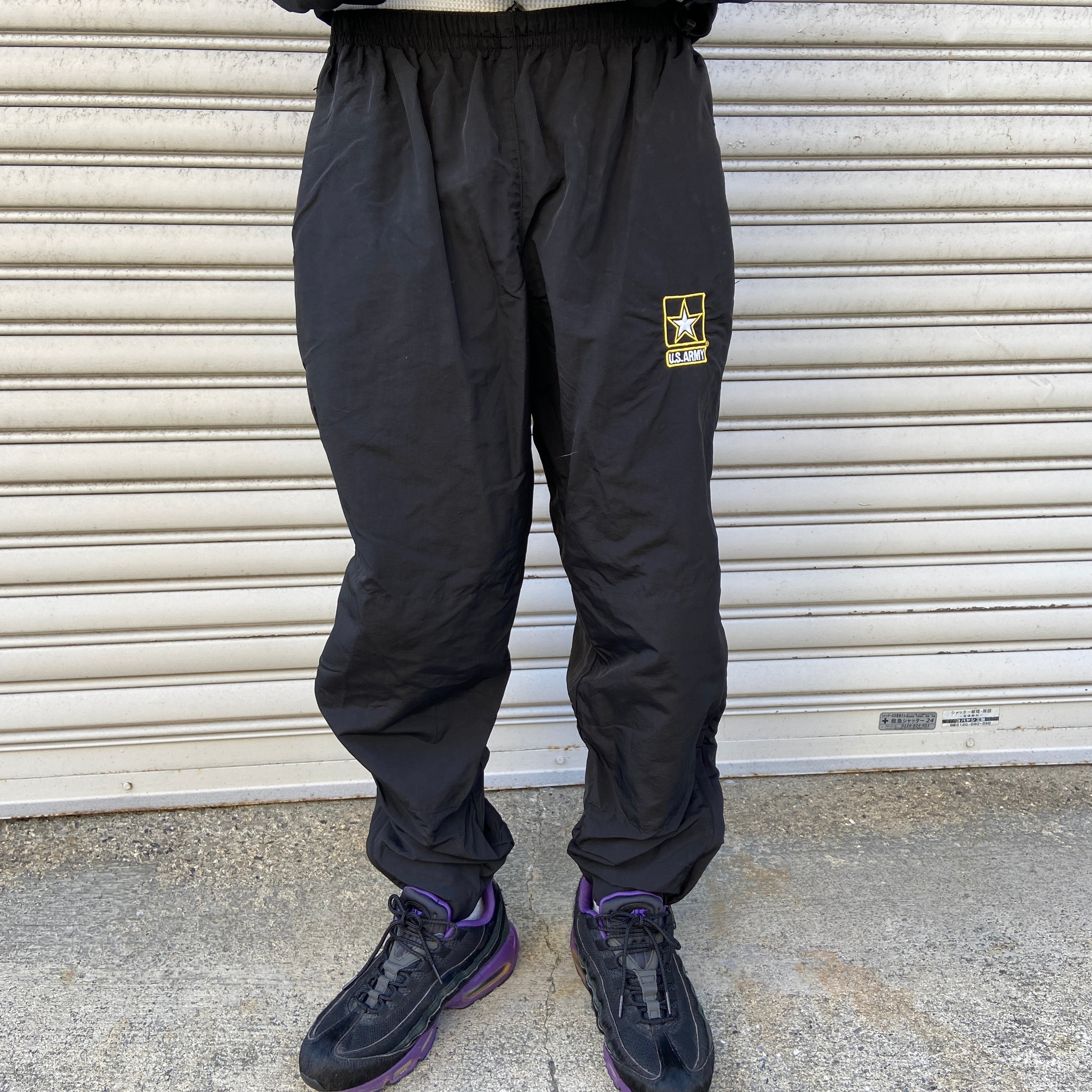 patagoniaパタゴニアナイロントラックパンツジャージ黒ブラック