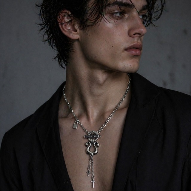 RHYTHMIC HORSESHOE LARGE with CROSSES T-BAR NECKLACE / リズミックホースシュー・L ウィズ クロス Tバー ネックレス
