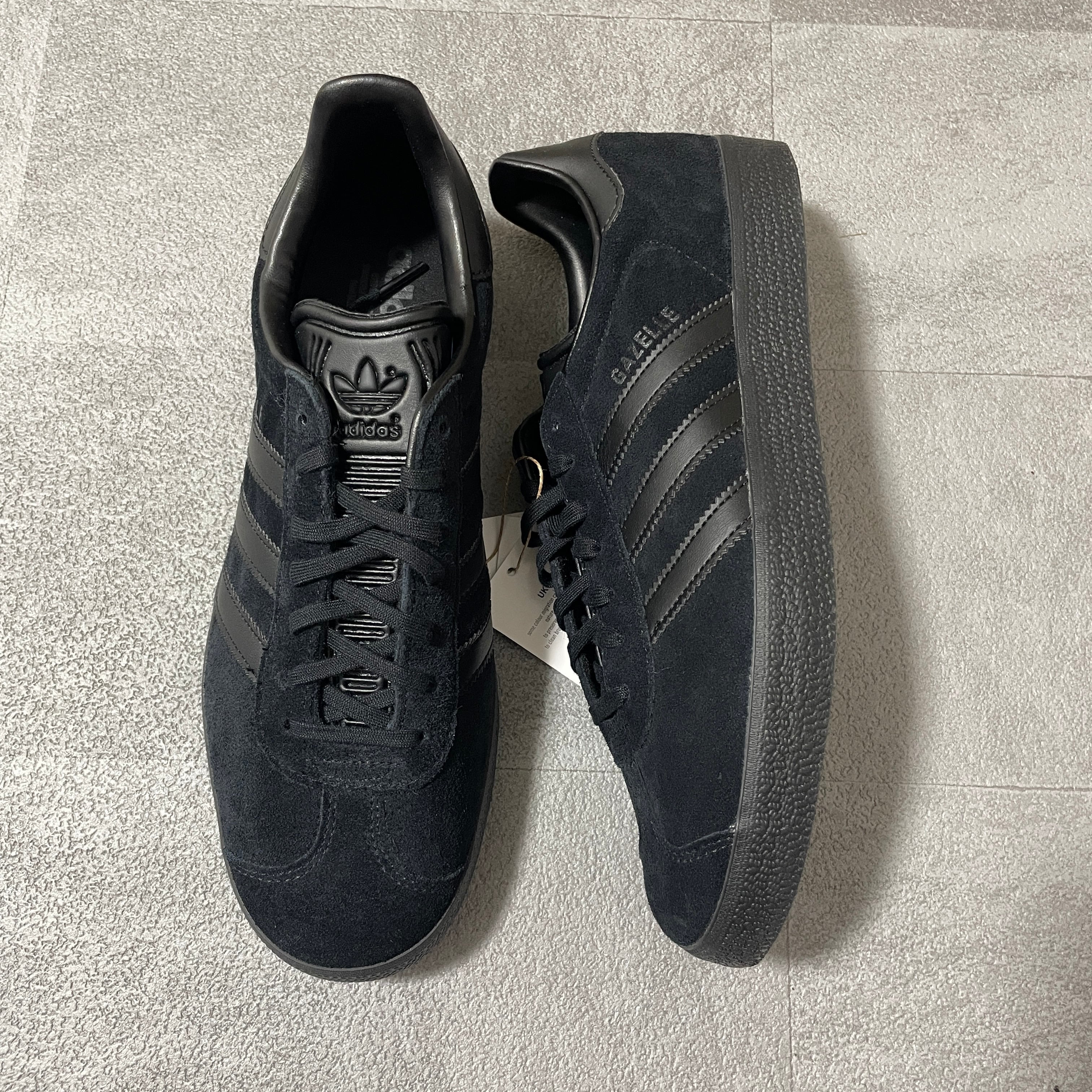 adidas】GAZELLE triple black アディダス ガゼル ガッツレー トリプル ...