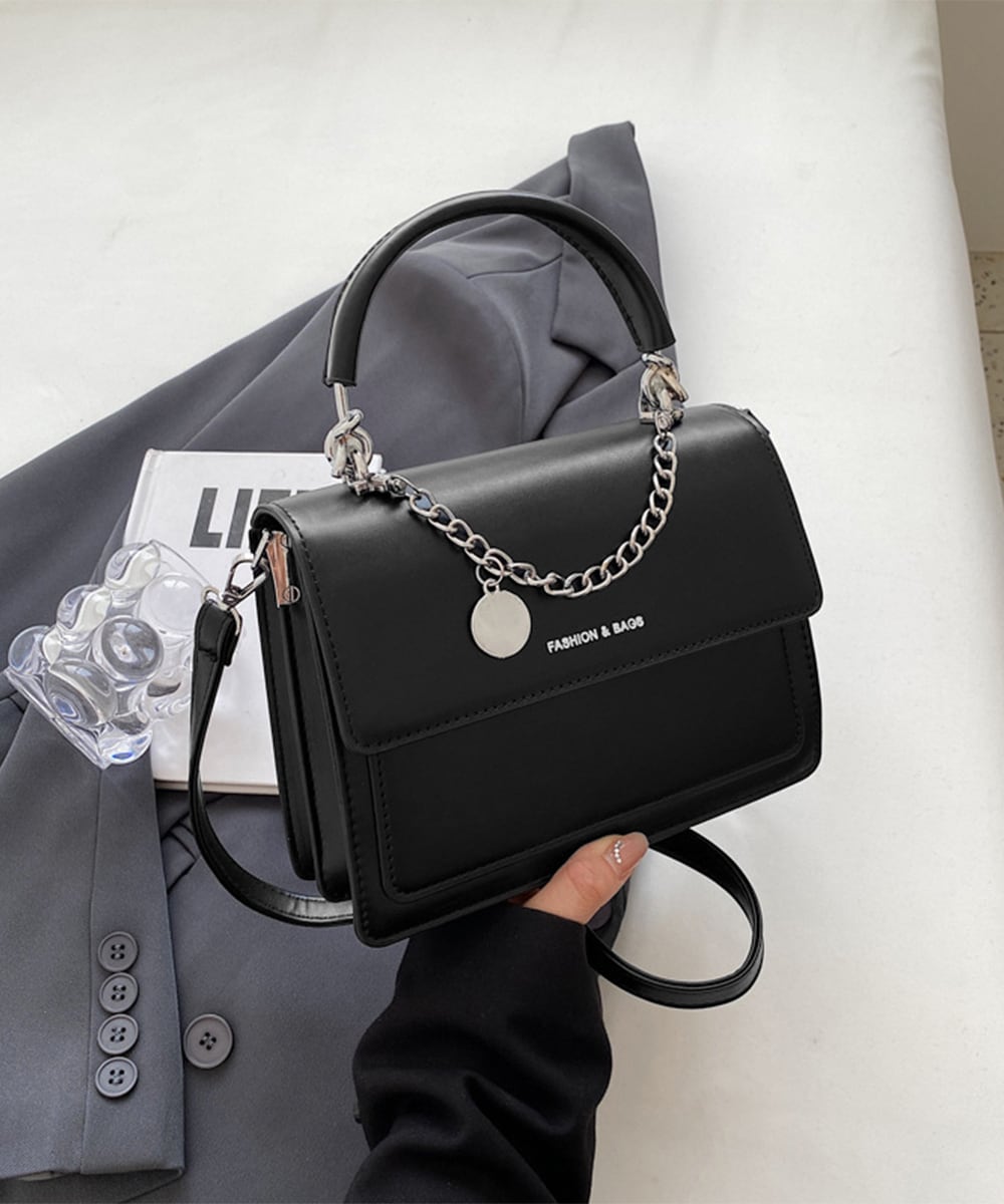 BURBERRY バーバリー グラフィティ クラッチバッグ レザー ブラック