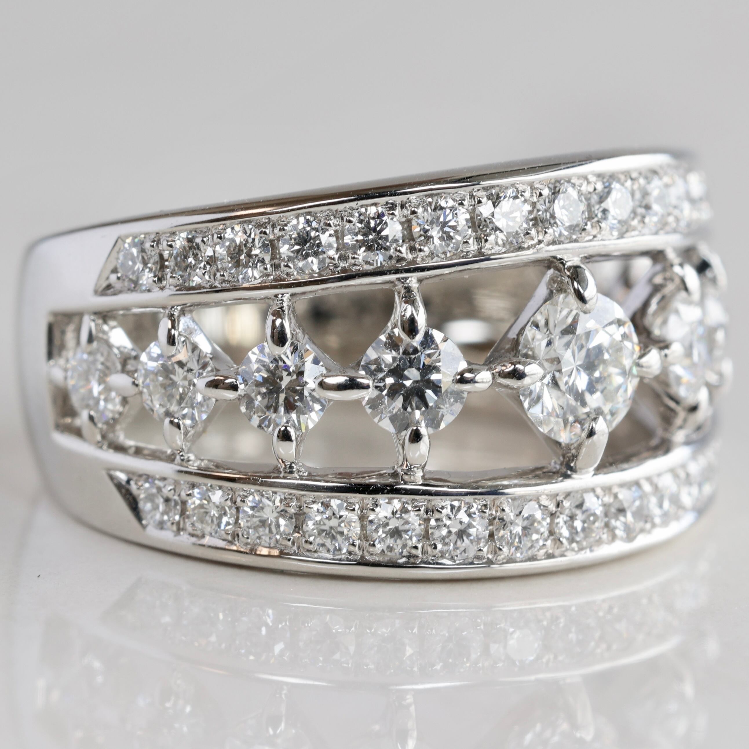 Pt950 VANADIS 三越 ダイヤモンド 1.40ct リング ヴァナディス