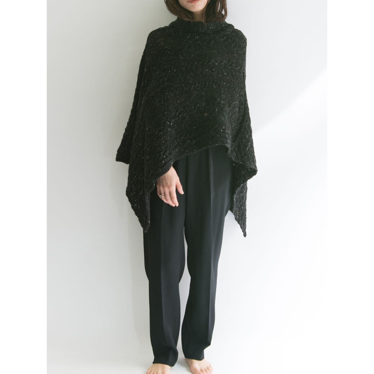 Made in Ireland】100% merino wool asymmetric knit poncho ...