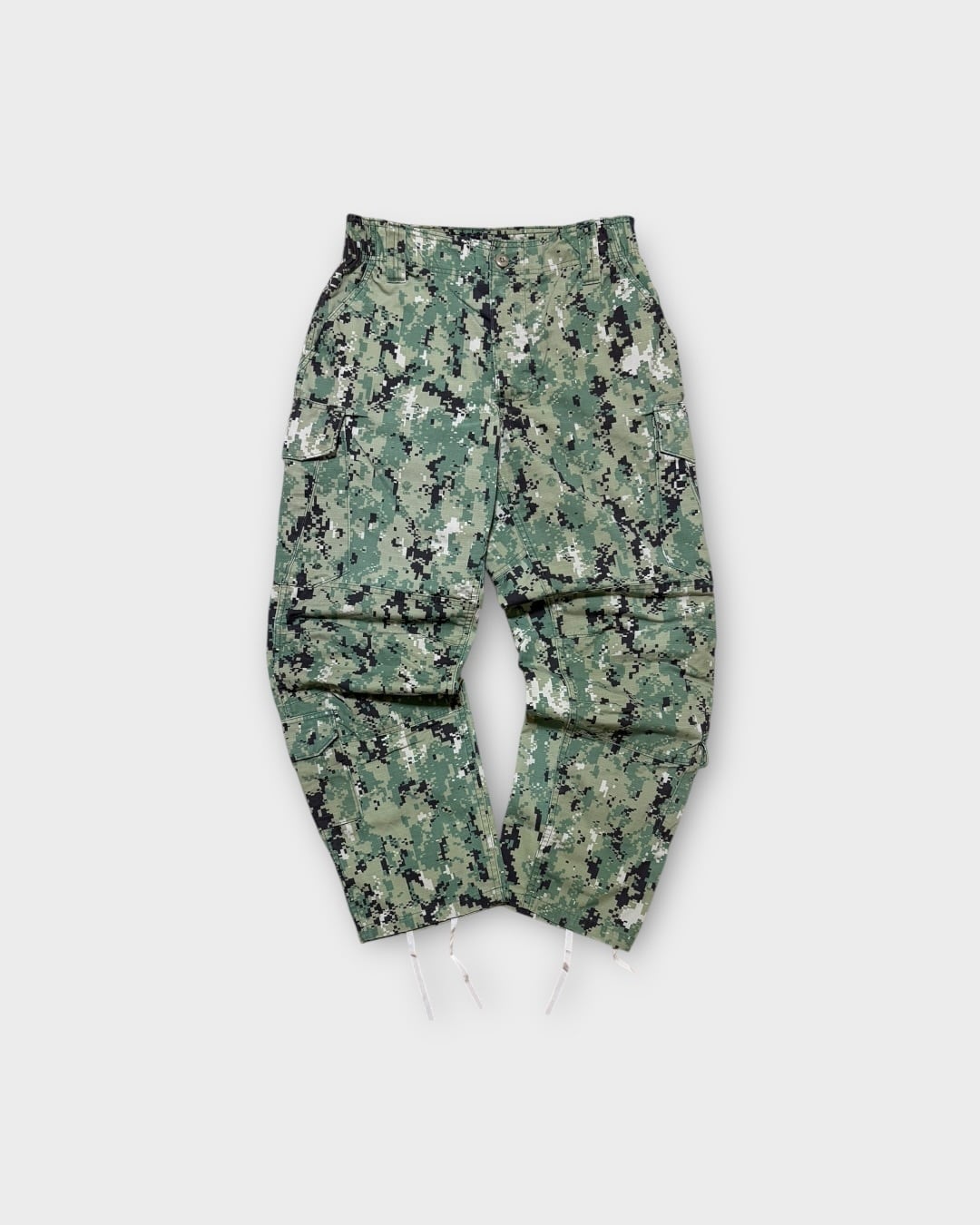 【Used】2010’s “U.S. NAVY” Digital Camouflage Cargo Pants