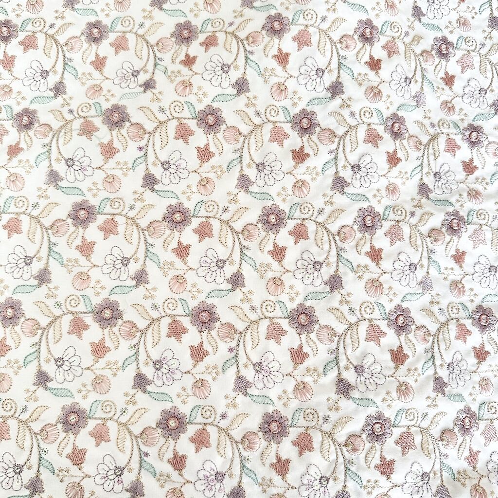 ◆【47cm】インド刺繍生地 ハーモニー パープル 7081