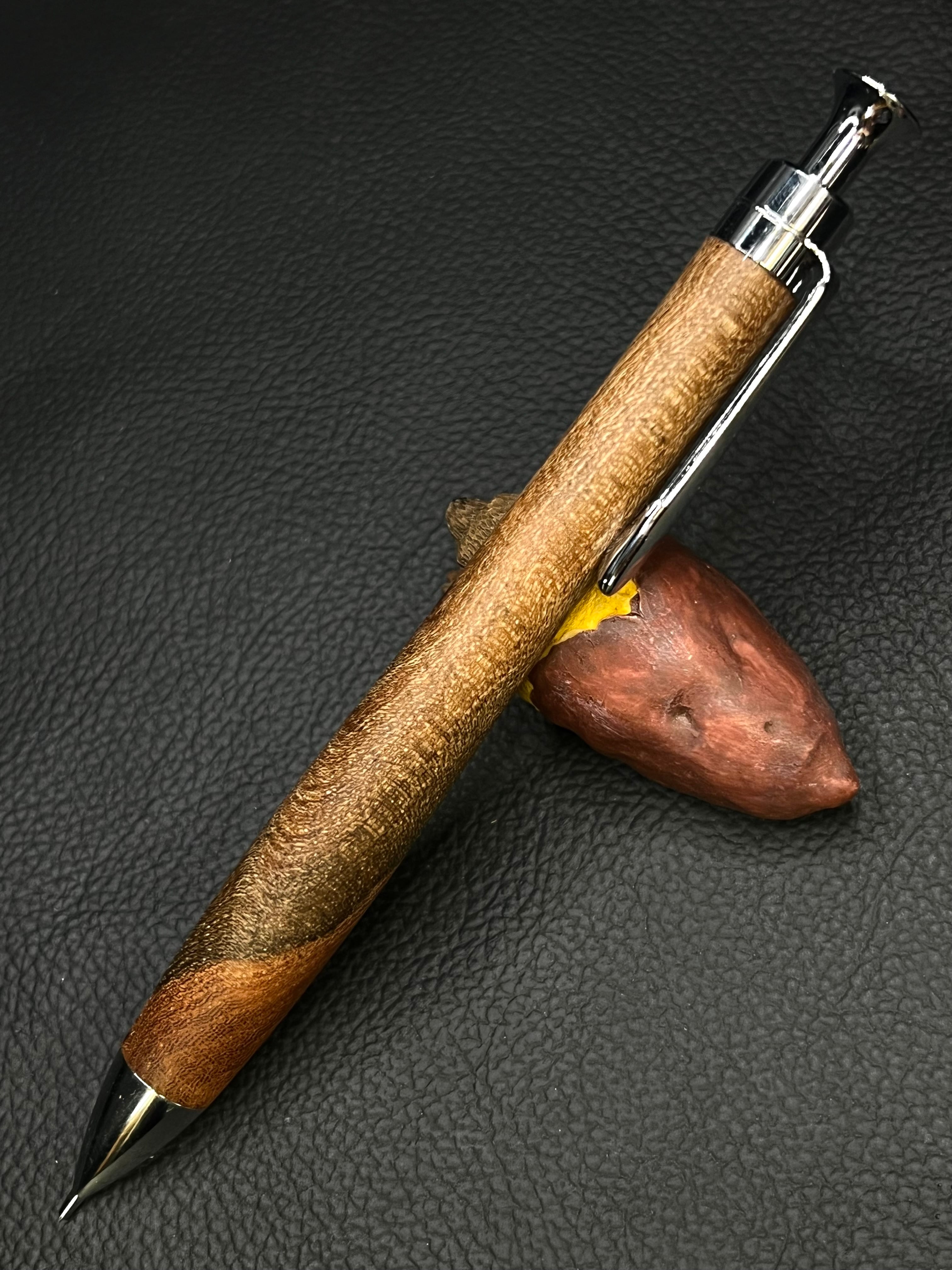 希少極上葡萄杢玉杢瘤バール材置物素材　2個セット 希少極上葡萄杢玉杢瘤バール材置物素材 2個セット 希少極上葡萄杢玉杢