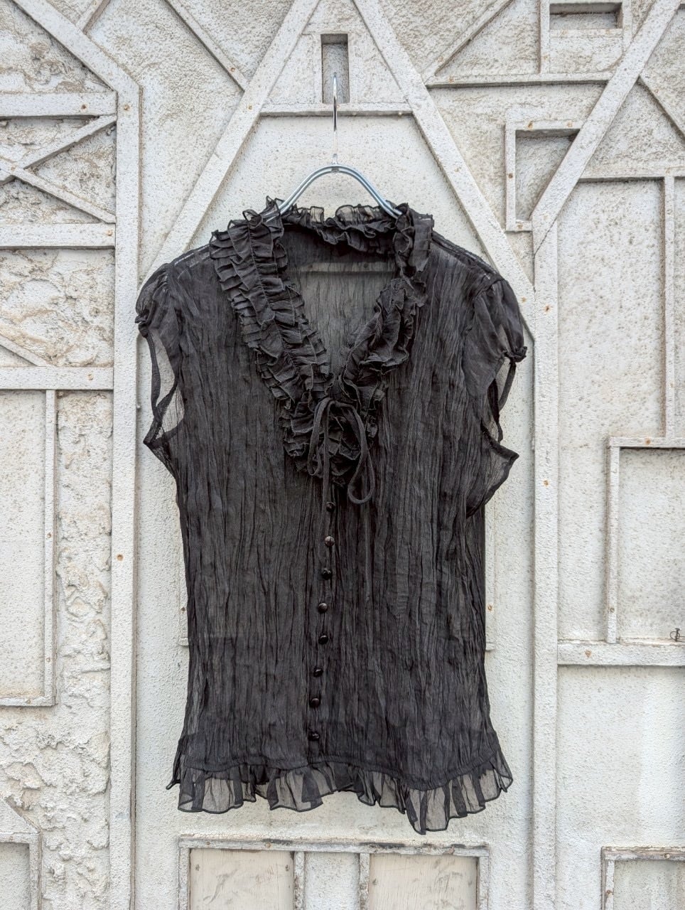 "GOTHIC" sheer frill blouse