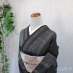 正絹紬　黒の織りの縞の単衣