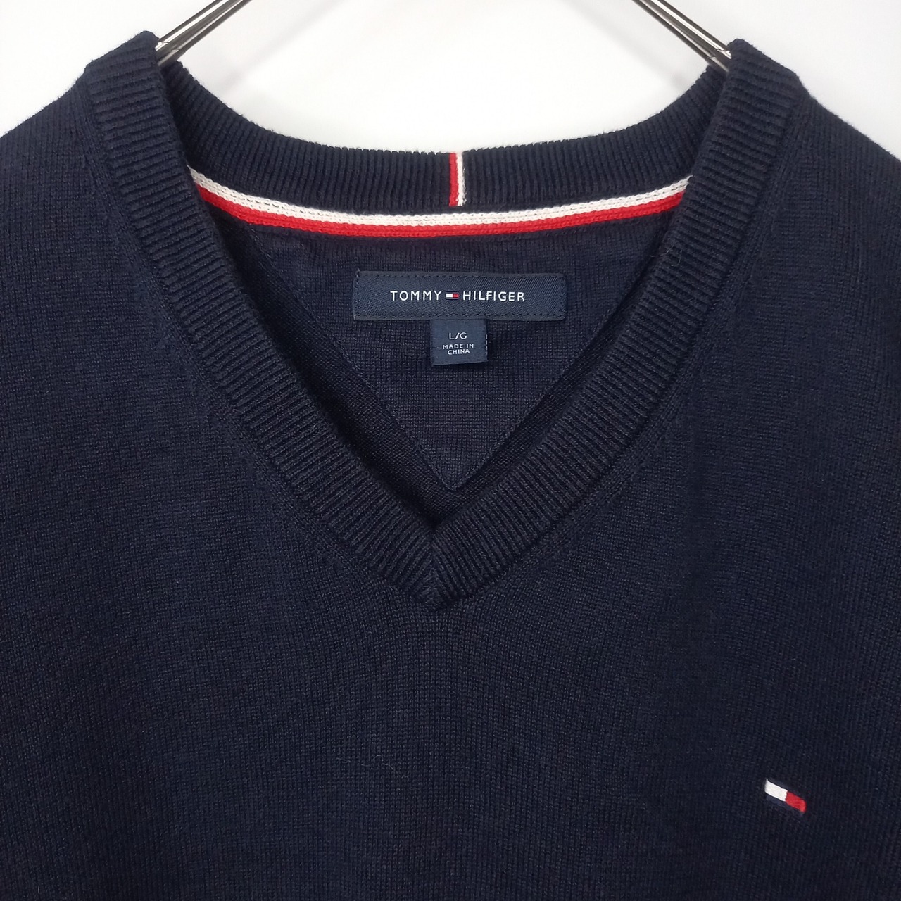 トミーヒルフィガー　Vネック　コットンニット　セーター　刺繍ロゴ　ネイビー　L