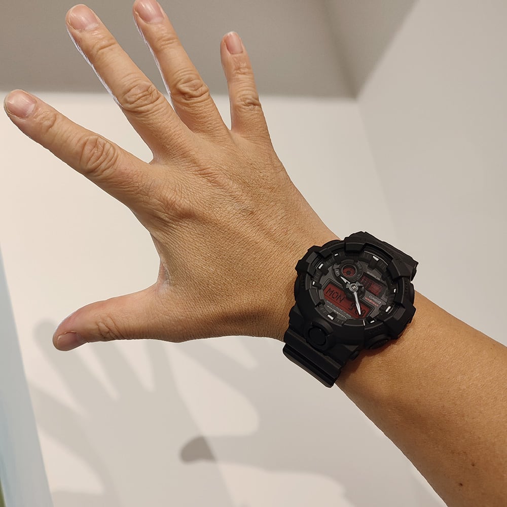 CASIO “G-SHOCK” GA-700BBR-1AJF BLK／RED カシオ Gショック ブラック