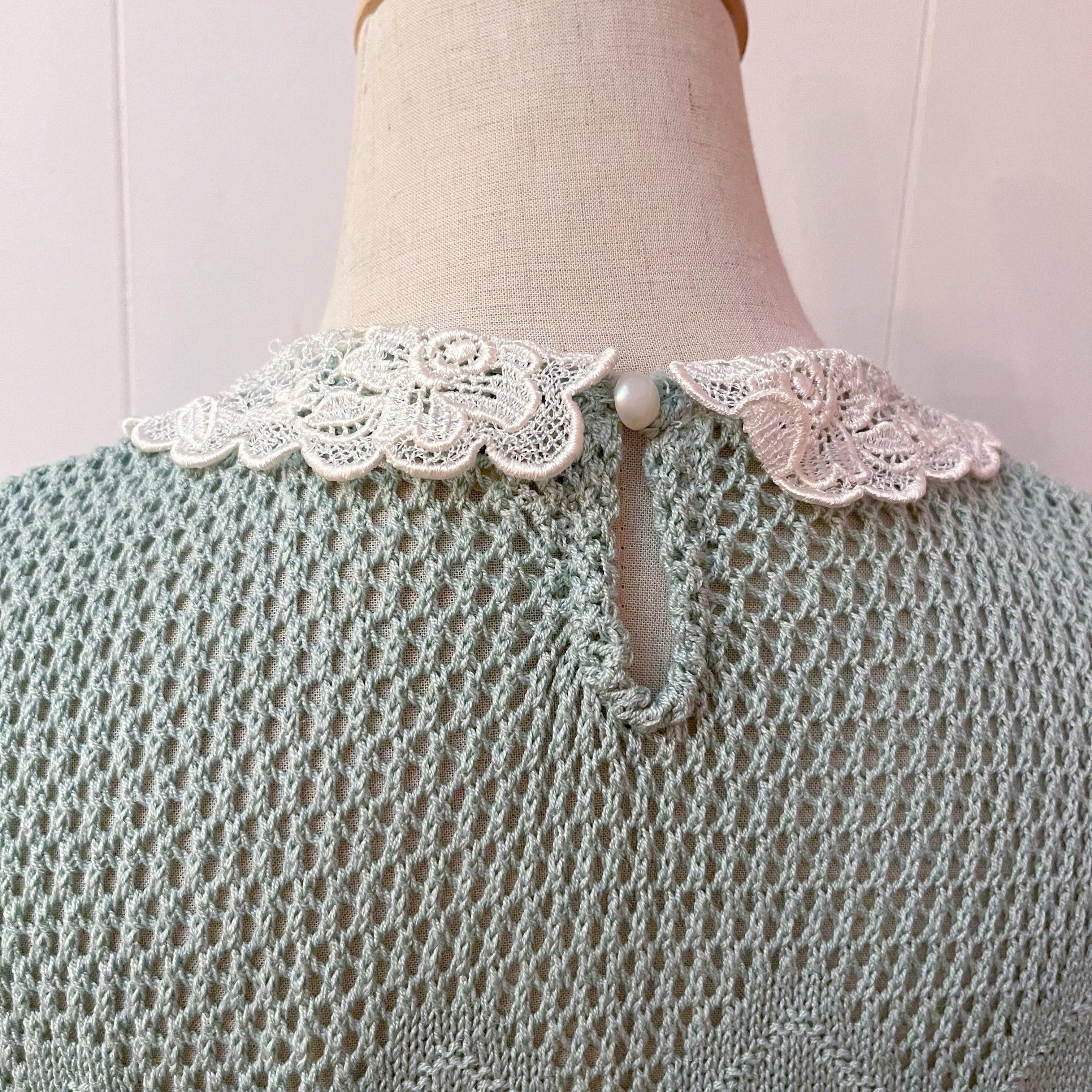 lace collar green summer knit